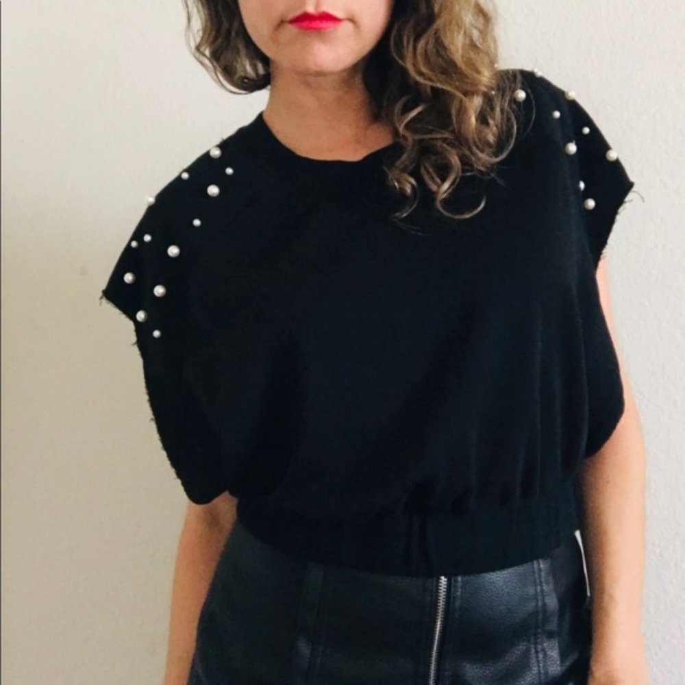 Rehab nice blouse with pearl details size L.